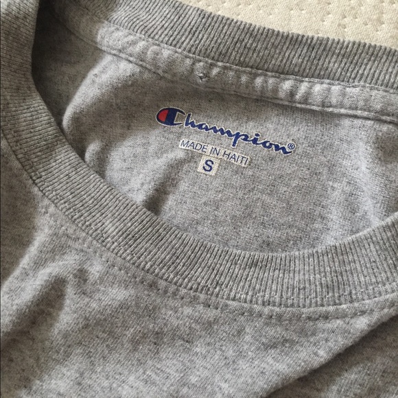 Champion shirt - Picture 2 of 3